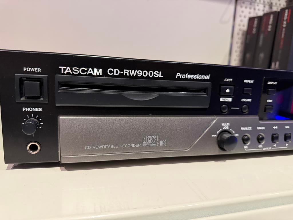 Tascam CD-RW900SL professionele Cd-Recorder in nieuwstaat, Ophalen of Verzenden, Zo goed als nieuw, Overige merken