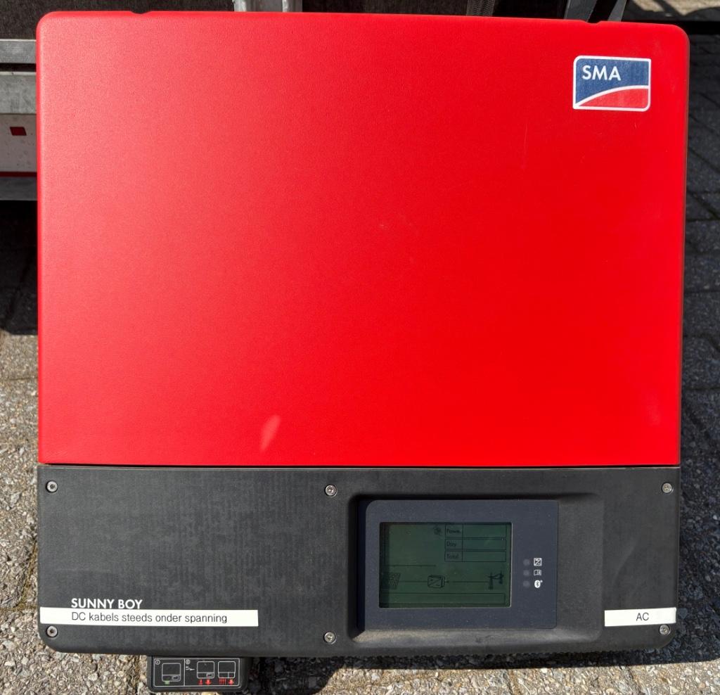 Omvormer zonnepanelen SMA, Ophalen, Zo goed als nieuw, Overige typen