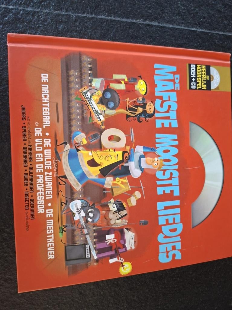 Luister cd mafste mooiste liedjes, Ophalen