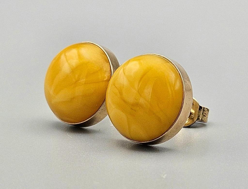 Boucles d'oreilles vintage en or avec ambre jaune d'œuf. 202, Bijoux, Sacs & Beauté, Boucles d'oreilles, Puces ou Clous, Comme neuf