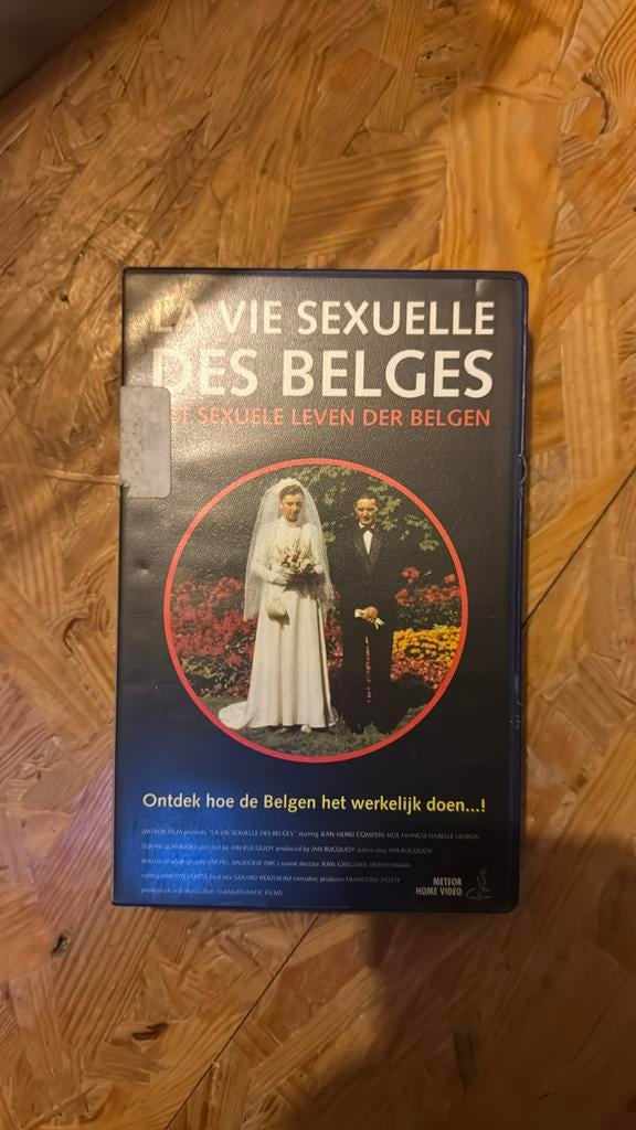 La vie sexuelle des Belgen VHS, Ophalen of Verzenden, Zo goed als nieuw