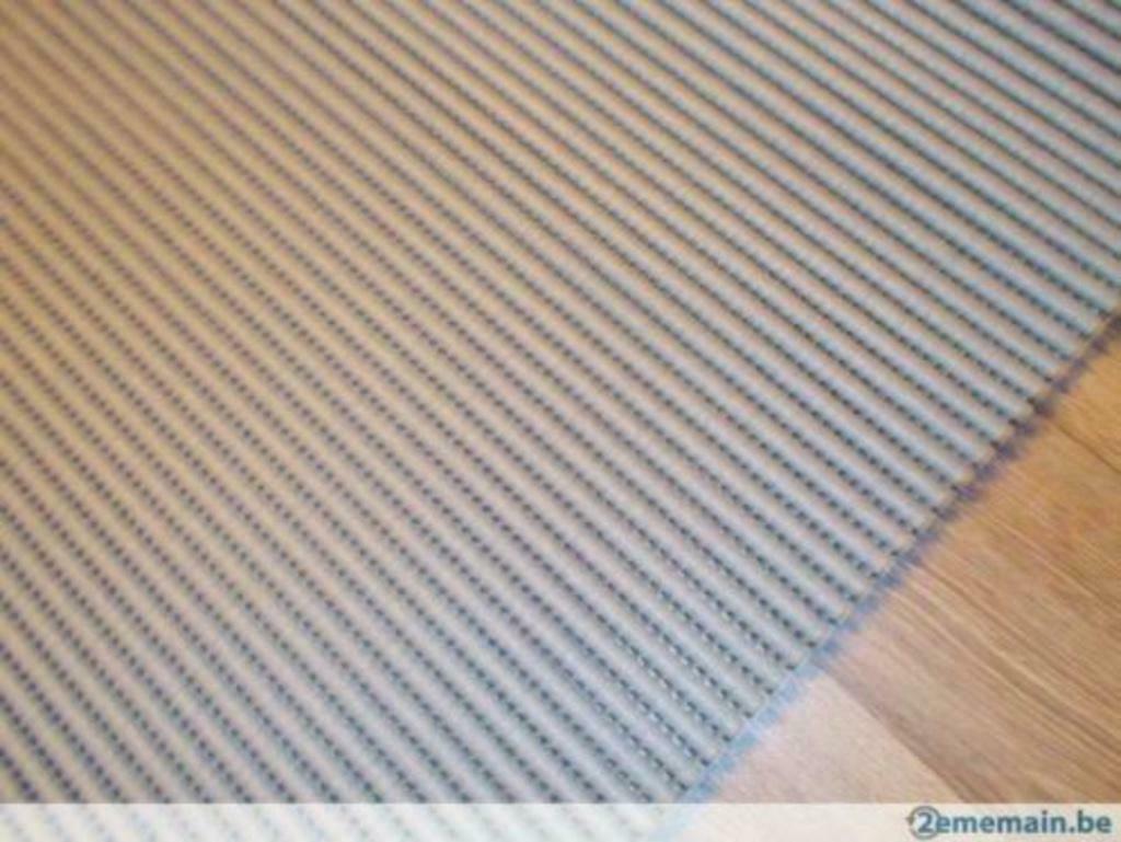 tapis de bain ou cuisine, Enlèvement