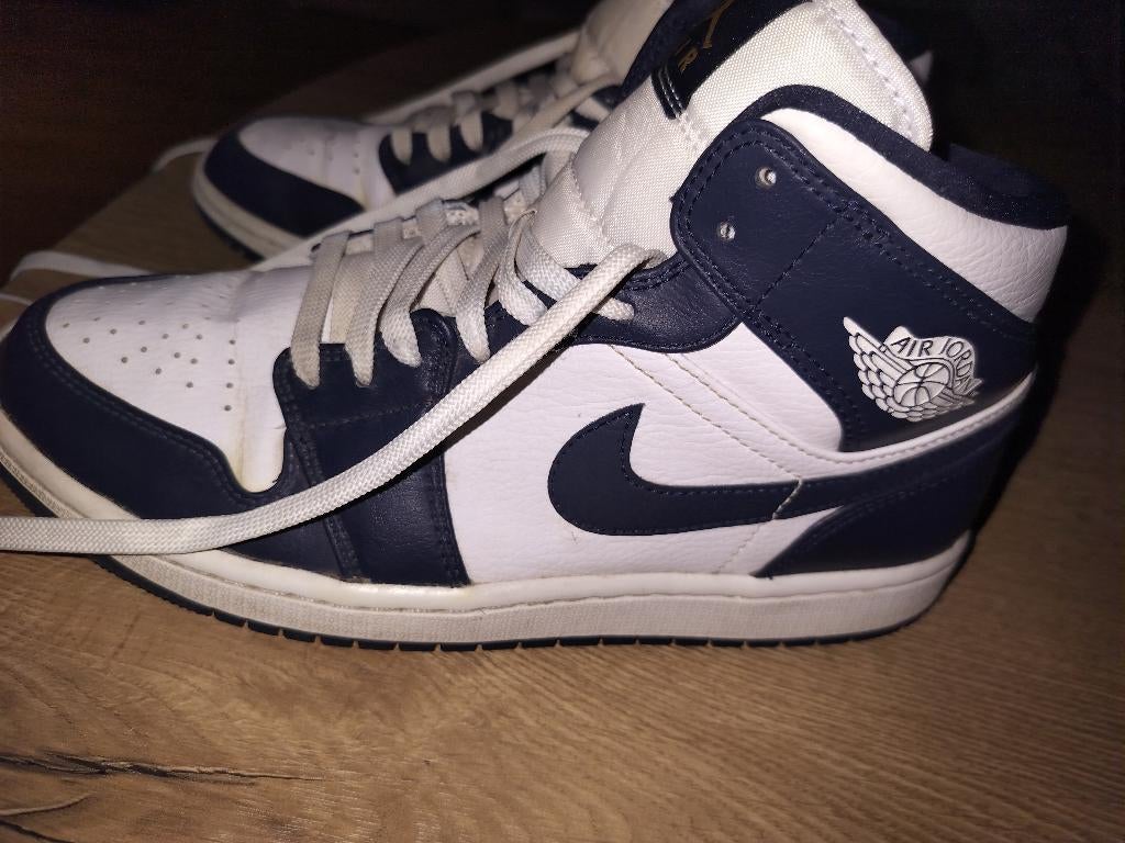 Nike air Jordan 1 med sneakers maat 42, Vêtements | Hommes, Chaussures, Enlèvement ou Envoi, Nike, Porté, Bleu