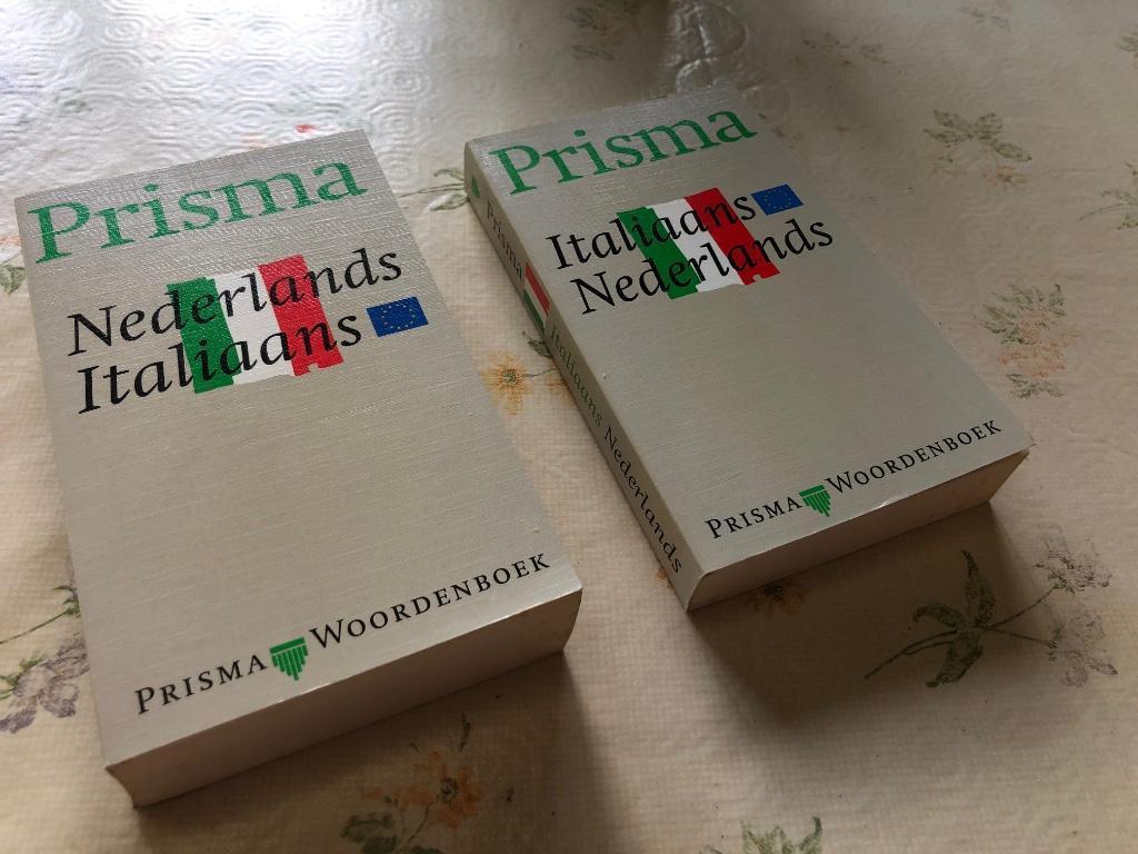 Italien-néerlandais / Néerlandais-italien, Enlèvement ou Envoi, Comme neuf, Italien