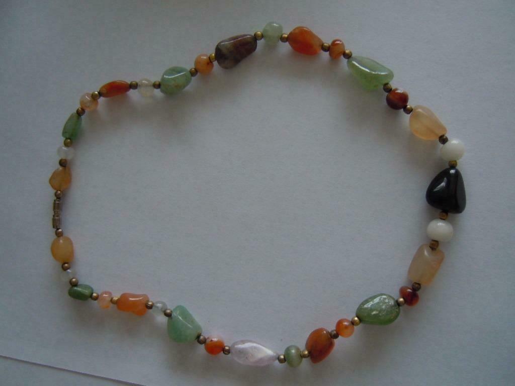 Vintage ketting halssnoer met halfedelstenen 47 cm, Enlèvement ou Envoi, Comme neuf, Autres couleurs, Pierre ou Minéral