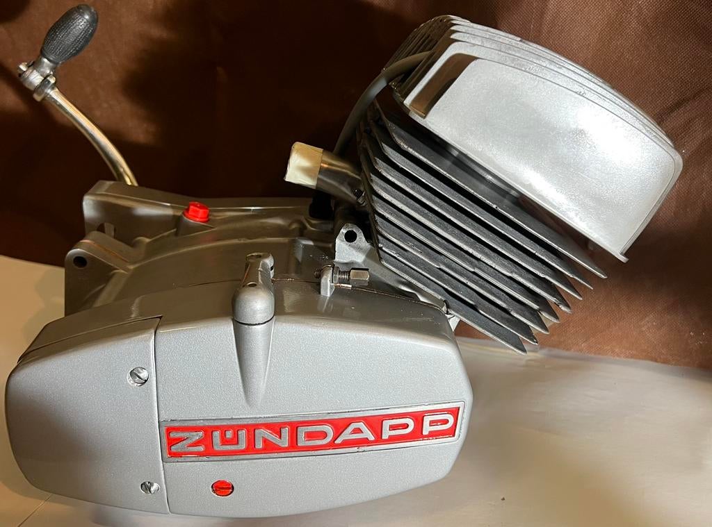 Zundapp 5 snelheden, Ophalen, Zo goed als nieuw, Cilinder
