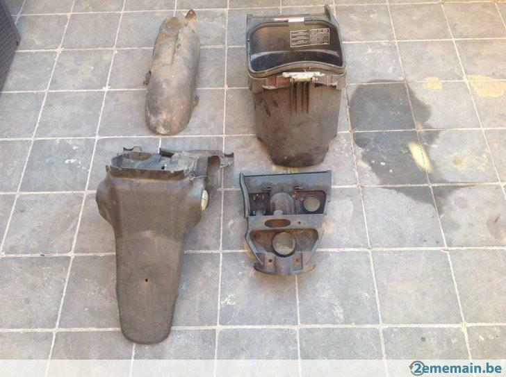 Caches  scooter Suzuki Katana, Vélos & Vélomoteurs, Utilisé