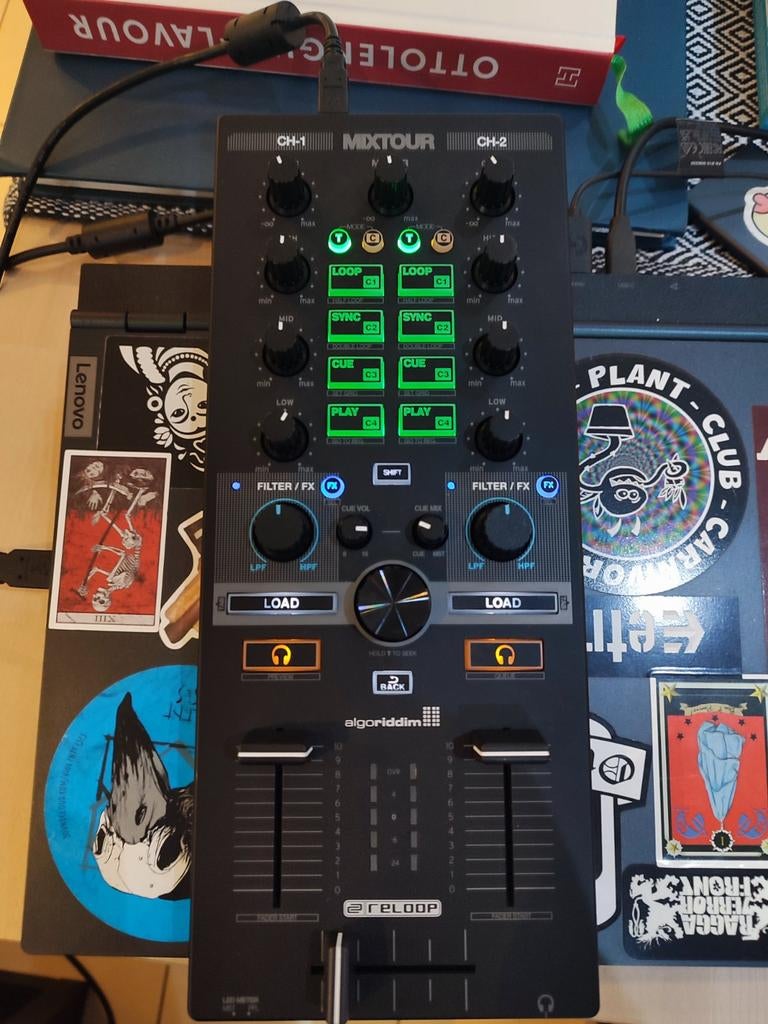 Reloop Mixtour, Musique & Instruments, DJ sets & Platines, Enlèvement, Reloop