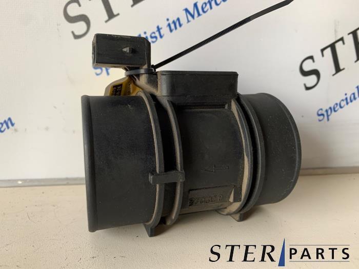 Compteur de masse d'air d'un Mercedes ML-Klasse, 3 mois de garantie, Utilisé, -, -