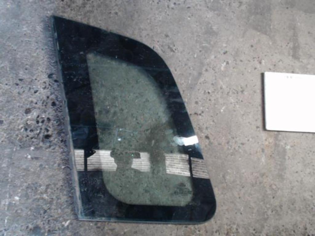 Déflecteur arrière gauche Ford Fiesta 2002-2005 LP/13773, Enlèvement ou Envoi, Utilisé, Ford