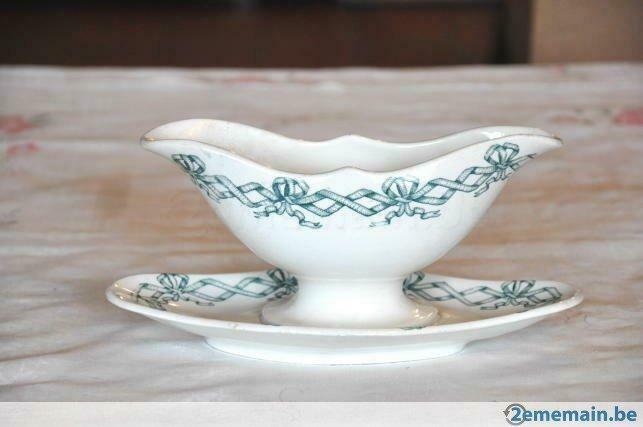 *ancienne saucière monobloc guirlande verte et noeud, Ophalen of Verzenden
