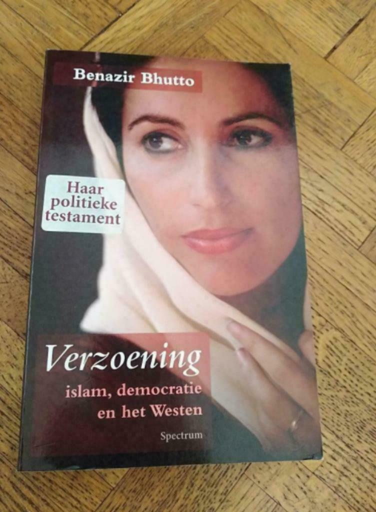 Benazir Bhutto: Verzoening, Boeken, Ophalen of Verzenden, Gelezen