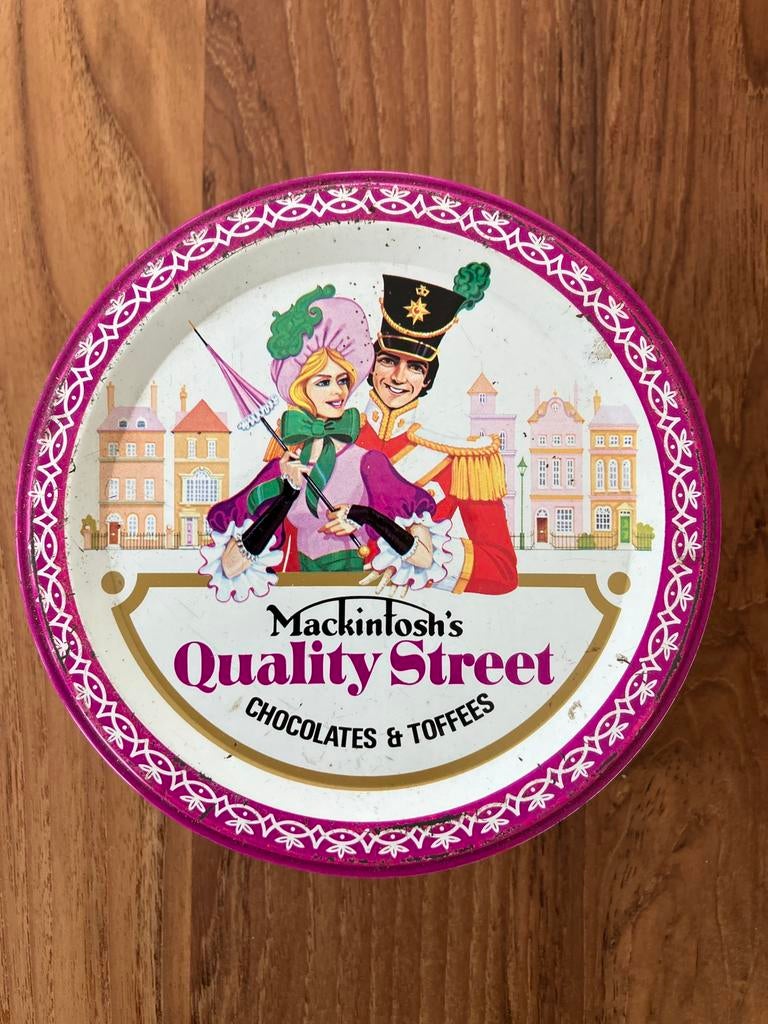 Oude blikken doos quality street, Enlèvement ou Envoi, Utilisé