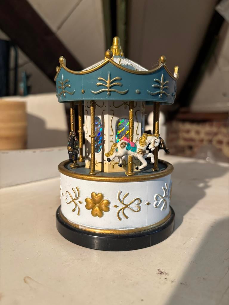 Manège de boîtes à musique vintage — manège avec chevaux, Enlèvement ou Envoi