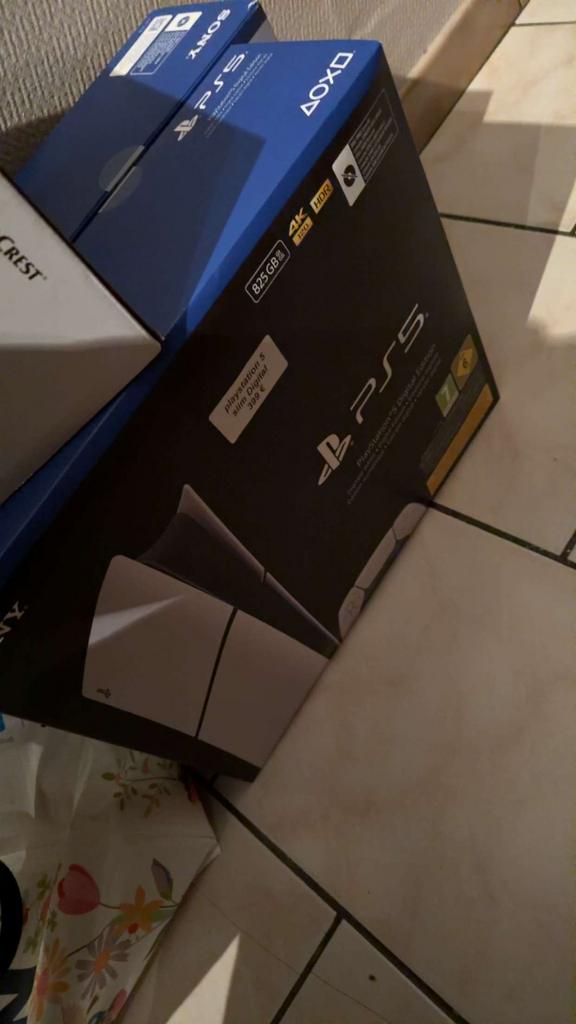 Ps5 slim digital jamais ouvert, Enlèvement ou Envoi, Neuf, Playstation 5 Digital