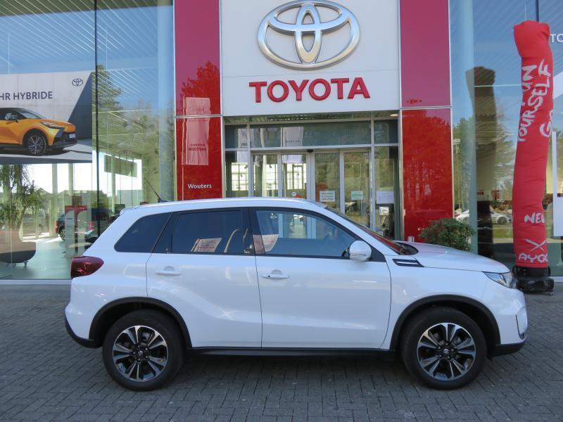 Suzuki Vitara 1.5 HYBR. GLX, Automaat, Euro 6, Wit, 119 g/km