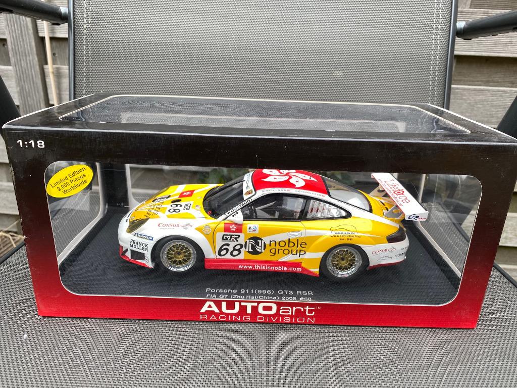 PORSCHE 911 996 GT3 RSR #68 2005 FIA GT ZHUHAI AUTOART 1/18, Ophalen of Verzenden, Gebruikt, Auto, Autoart
