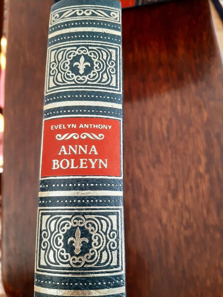 Anna Boleyn – Evelyn Anthony (Lekturama), Enlèvement ou Envoi, Comme neuf