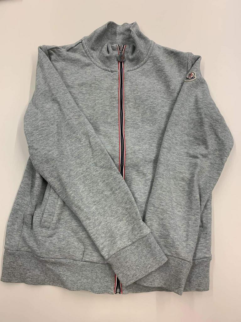 Vêtements pour enfants Lot Moncler pour garçons de 8 ans !, Enfants & Bébés, Enlèvement ou Envoi, Utilisé