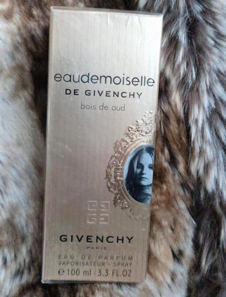 Givenchy bois de oud 100ML euro de parfum de luxe, Verzamelen, Ophalen
