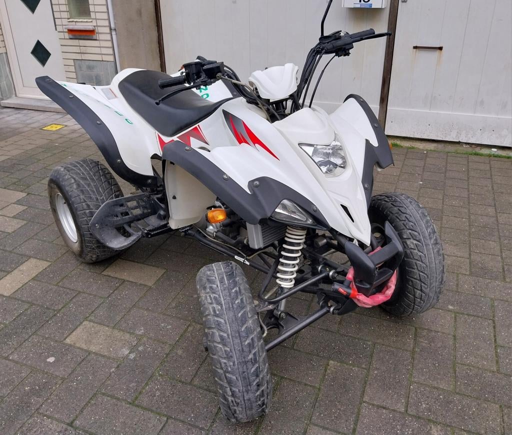 HSUN quad, 349 cc, 12 t/m 35 kW