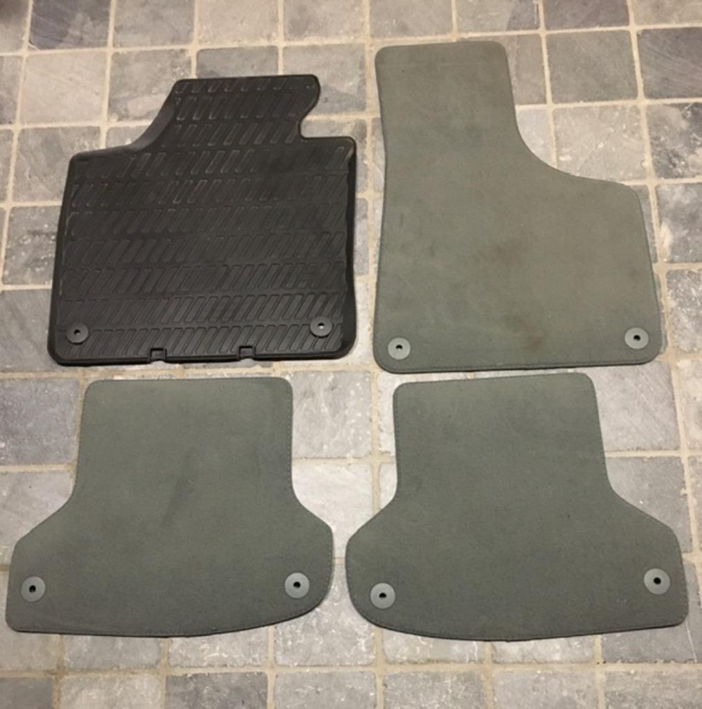 Tapis Audi A3, Autos : Pièces & Accessoires, Enlèvement ou Envoi, Utilisé, Audi