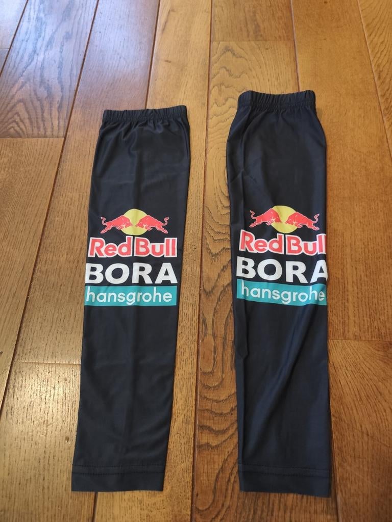 Manches légères Team Red Bull Bora Hansgrohe.Neuves.L-XL., Enlèvement ou Envoi, Neuf