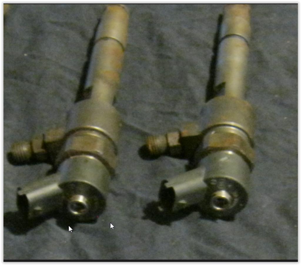 2 Injecteur diesel Bosch Alfa romeo 156/166, 2.4 JTD 044511, Enlèvement ou Envoi, Utilisé, Alfa Romeo