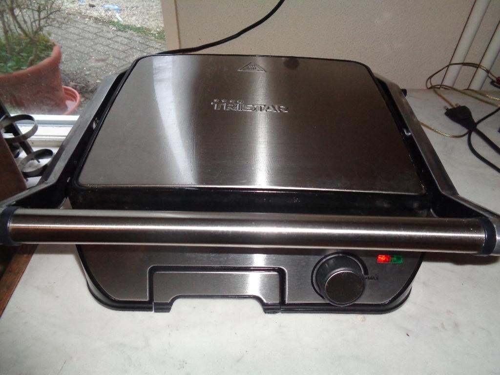 Gril de table Tristar 3719-2849 avec égouttoir amovible, Jardin & Terrasse, Barbecues électriques, Comme neuf, Enlèvement ou Envoi