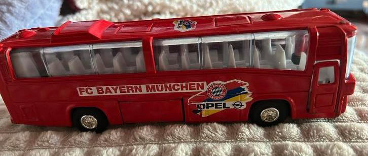 Metalen teambus FC Bayern Munchen, Verzamelen, Ophalen of Verzenden, Gebruikt