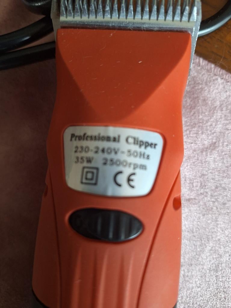 Tondeuse professionnelle pour chien, Enlèvement, Comme neuf