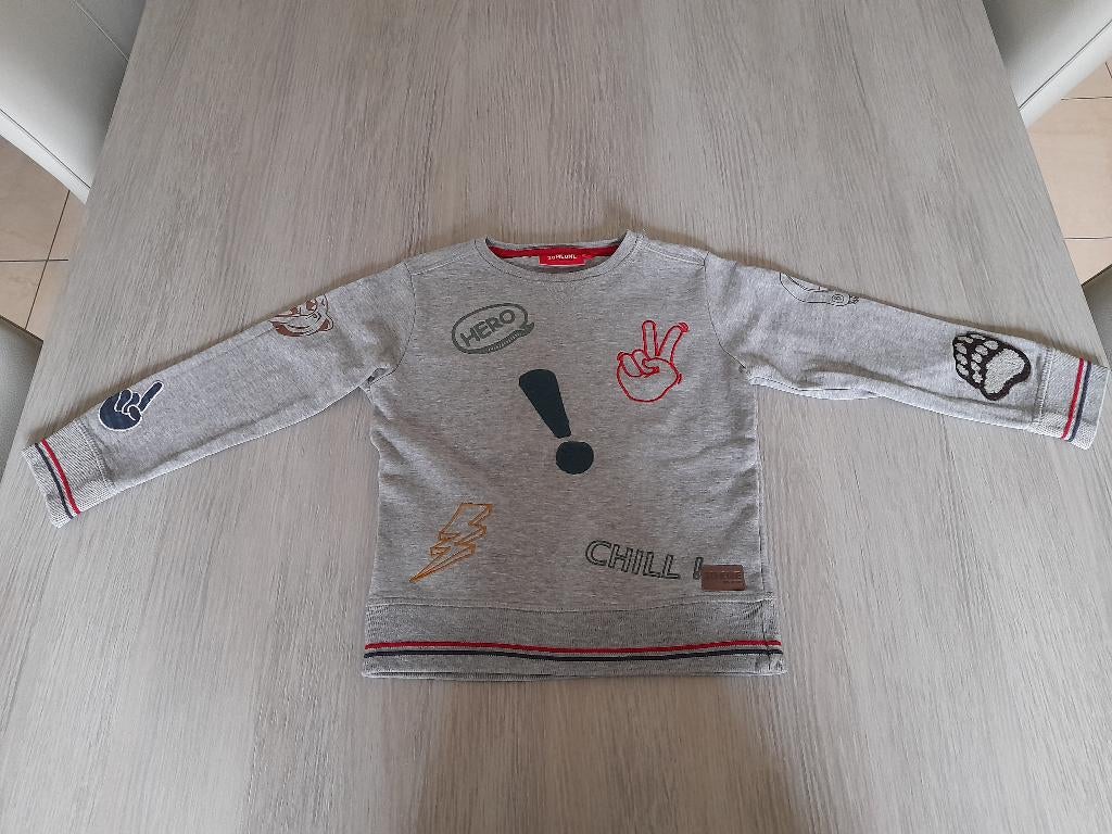 Licht grijze trui Someone 110, Kinderen en Baby's, Kinderkleding | Maat 110, Trui of Vest, Ophalen of Verzenden, Zo goed als nieuw