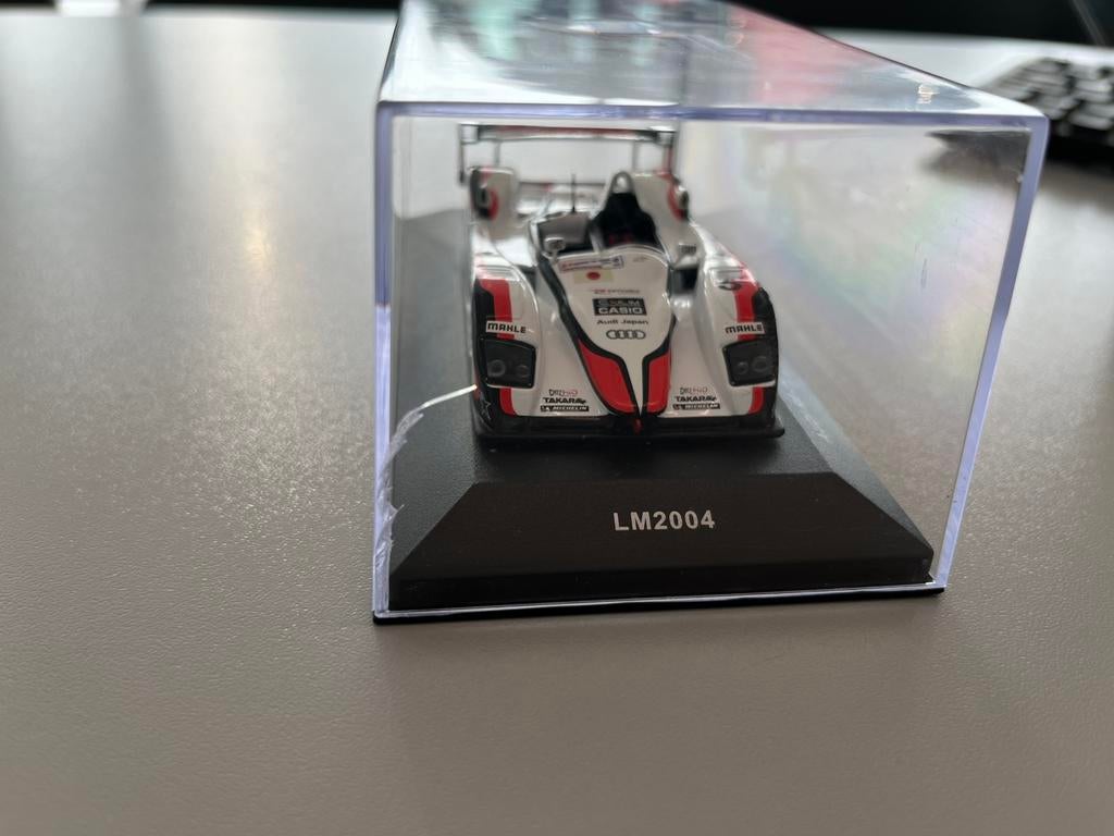 Audi R8 Lmp 1/43 Winner Le Mans 2004, Ophalen of Verzenden, Zo goed als nieuw