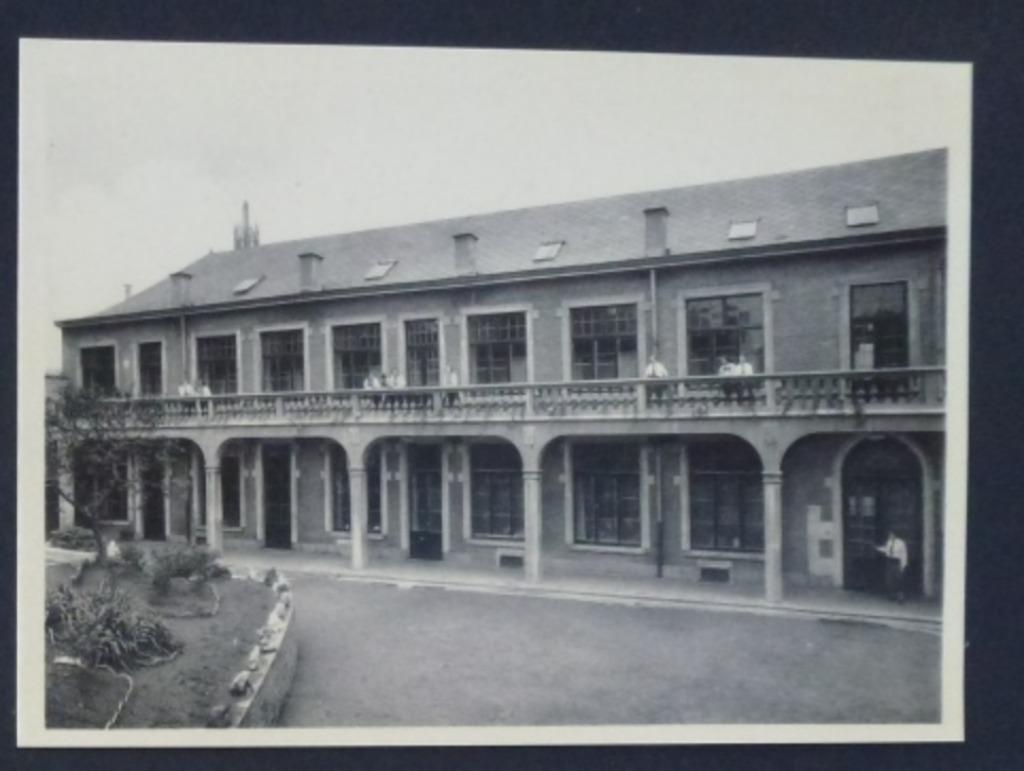 Liège Liège Institut Saint Sépulcre Cours de Liège, Envoi, 1920 à 1940, Non affranchie, Bâtiment