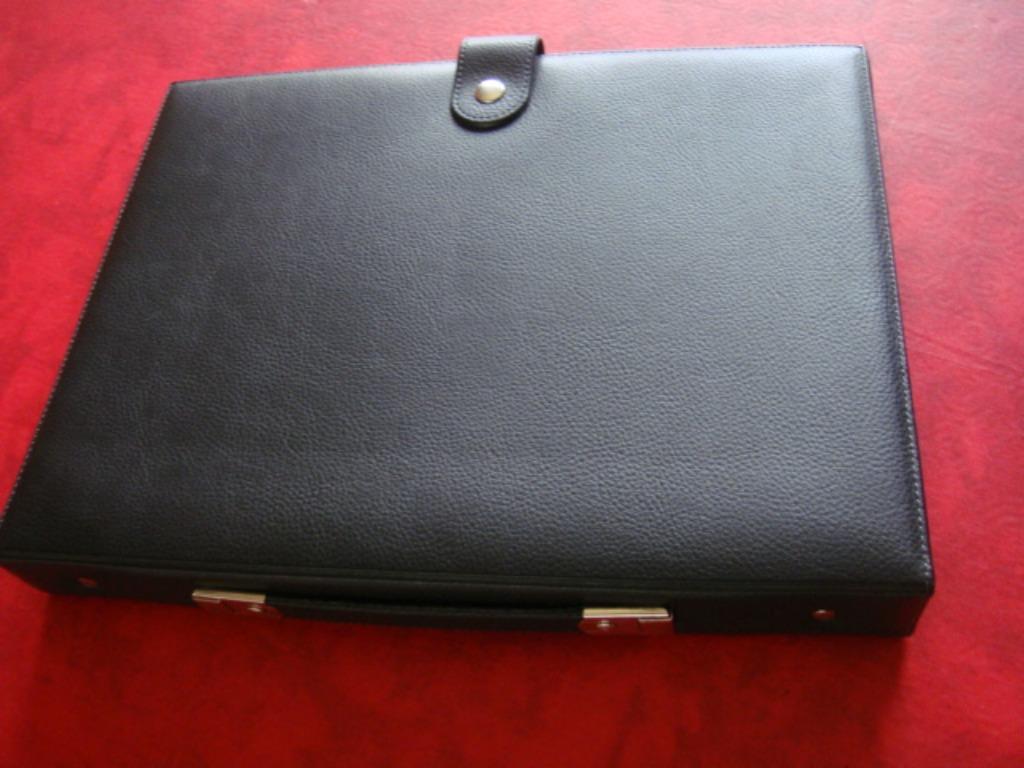 Porte-documents avec poignée. Marque: "BENSONS", Diversen, Bureau-accessoires, Gebruikt, Ophalen of Verzenden