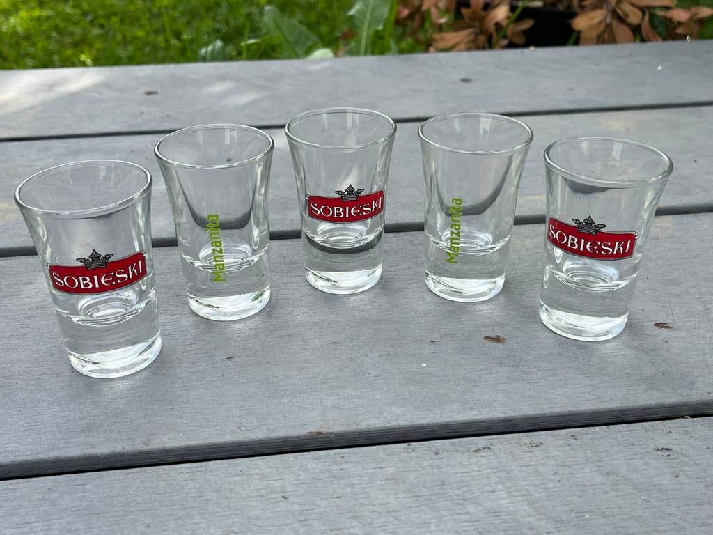 Lot collector - Verres shooters Manzanita et Sobieski, Enlèvement ou Envoi