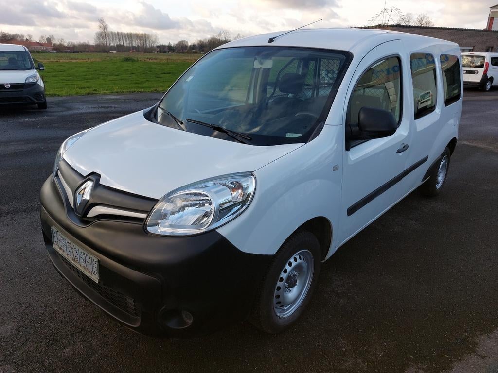 RENAULT KANGOO 1.5DCI MAXI 58000km  EURO6 PR6500€ ex btw, Auto's, Voorwielaandrijving, Stof, Euro 6, 4 cilinders