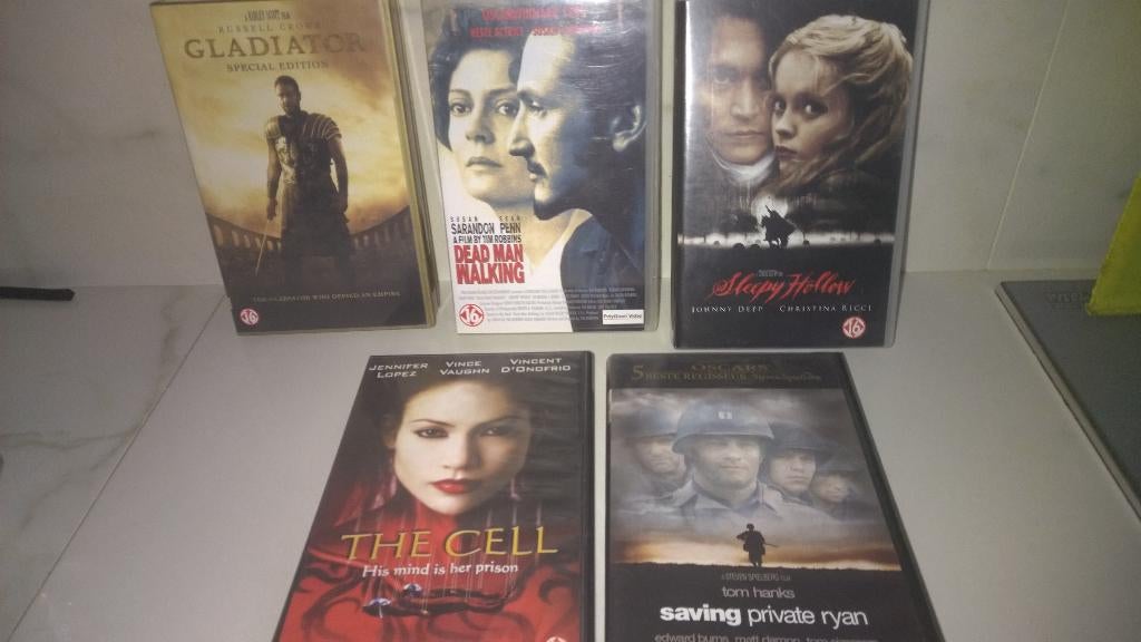 VHS : 5 topfilms  : oorlog, thriller, horror ,actie , drama, CD & DVD, VHS | Film, Comme neuf, Autres genres, Enlèvement ou Envoi