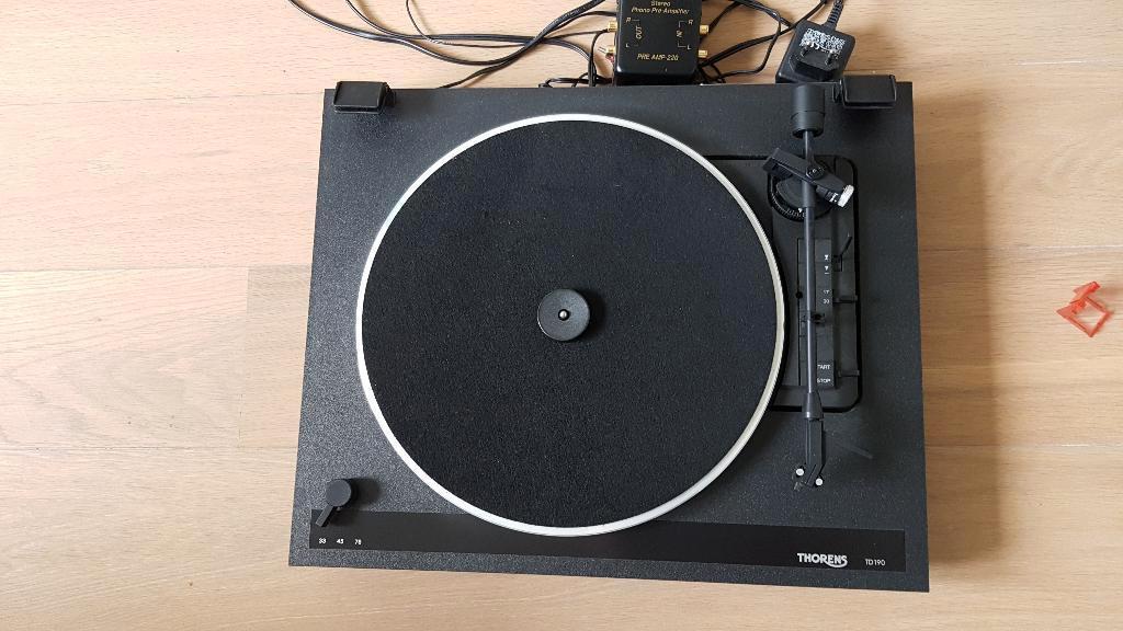 platensler Thorens TD 190, Ophalen, Zo goed als nieuw, Platenspeler, Thorens