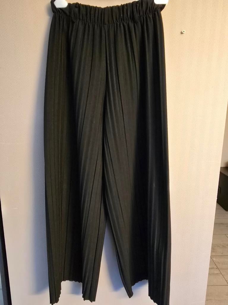 Nouveau pantalon noir avec élastique Lola & Liza taille 36, Neuf, Enlèvement ou Envoi, Lola & Liza, Taille 36 (S)