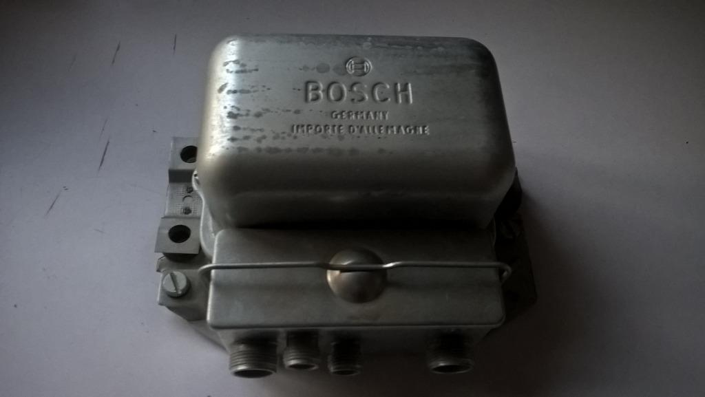 BOSCH 0 190 313-001 -  Regulateur - Mercedes - Porsche, Ophalen of Verzenden, Nieuw, Mercedes-Benz