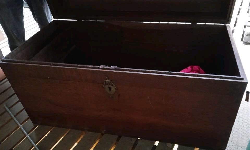 Vintage Trunk, Ophalen