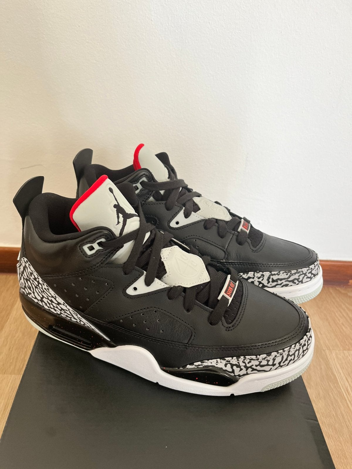 Jordan Mars, Neuf, Enlèvement, Baskets, Noir