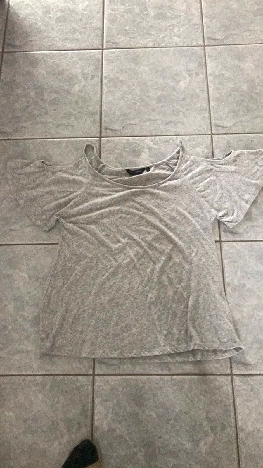 T-shirt open schouders new look maat M/L, Kleding | Dames, T-shirts, Ophalen of Verzenden, Zo goed als nieuw, Maat 38/40 (M)