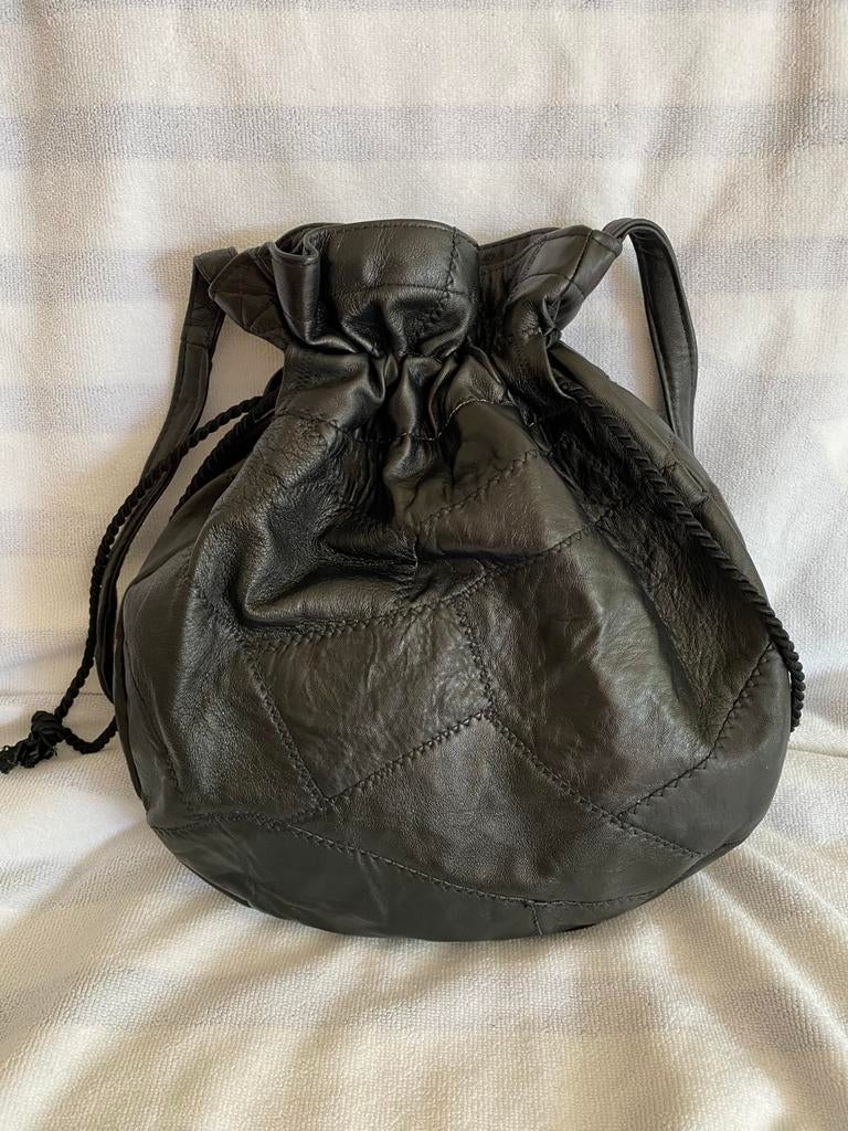 Vintage handtas, Handtassen en Accessoires, Tassen | Damestassen, Ophalen, Zo goed als nieuw, Handtas