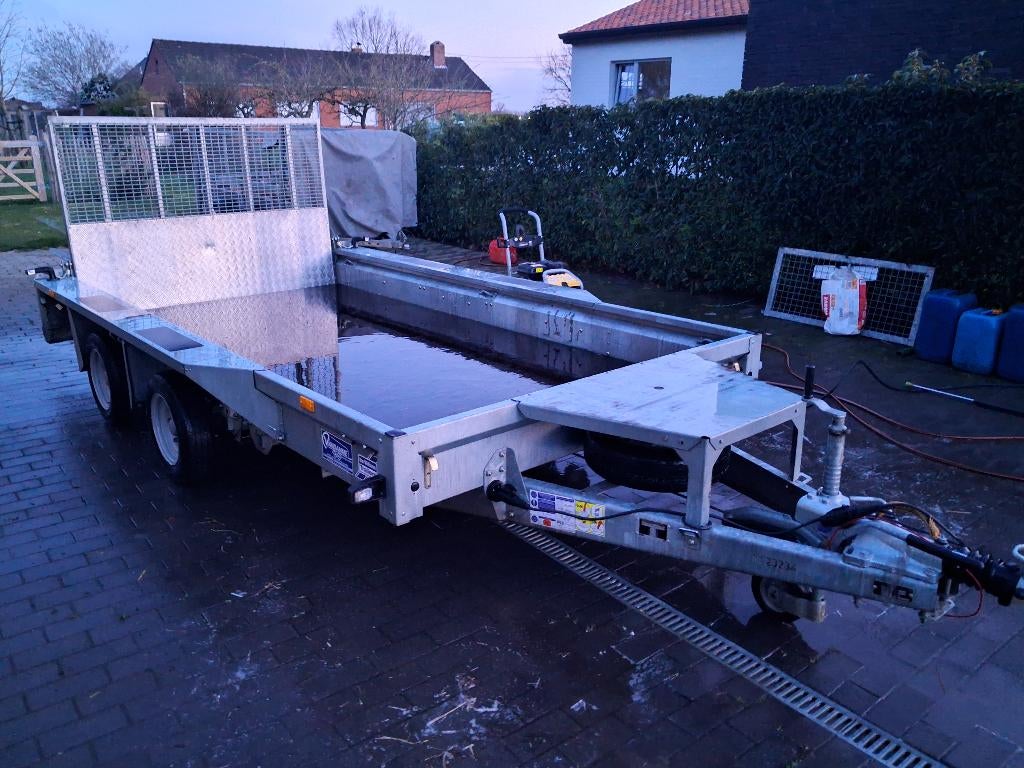 Transporteur de machines Ifor Williams, Autos : Divers, Remorques, Comme neuf, Enlèvement