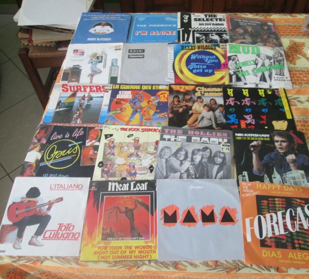 52 singles vinyles contenant de la pop des années 70-80, Enlèvement ou Envoi, Single, Comme neuf, 1970 - 1979