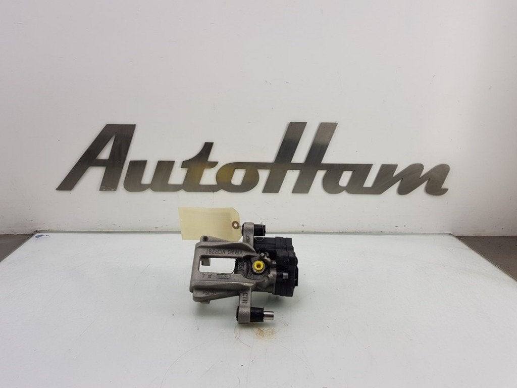 ETRIER DE FREIN ARRIÈRE DROIT Audi A3 Sportback (8YA), Utilisé, Audi