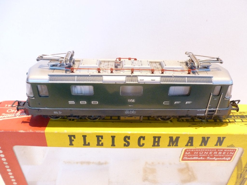 TRAINS HO, Enlèvement ou Envoi, Fleischmann, Comme neuf, Courant continu