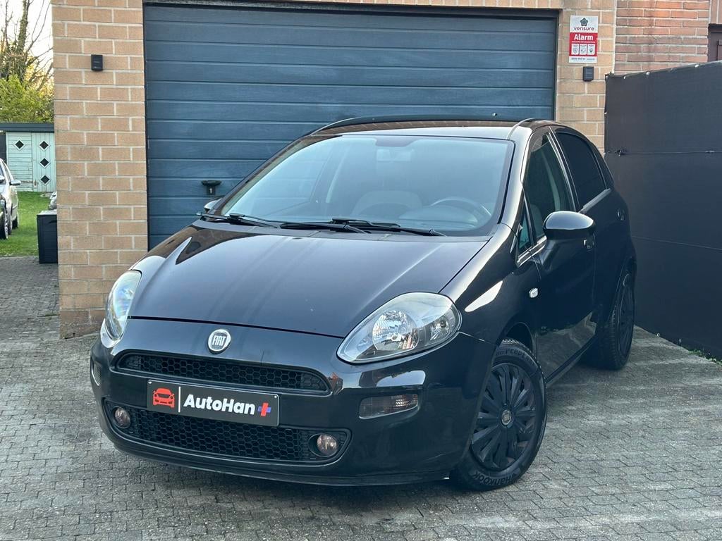 Fiat Punto 1.2 Lounge Airco NaviCarplay CruiseControle, Autos, 1242 cm³, Entreprise, Boîte manuelle, Entretenue par le concessionnaire